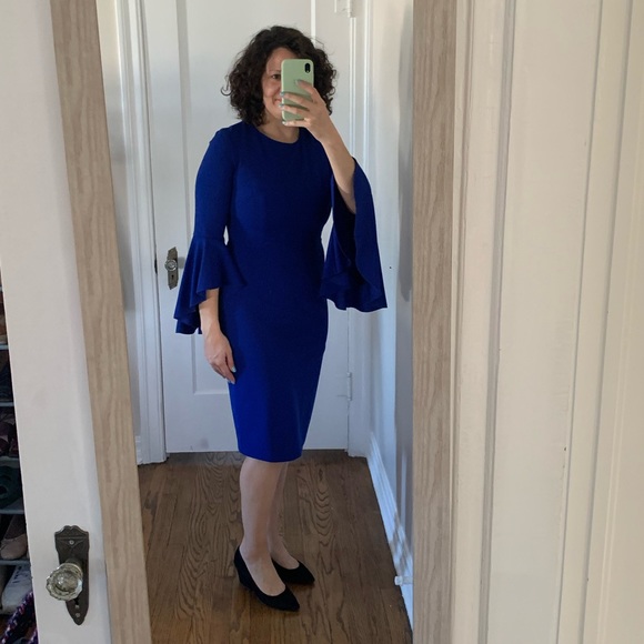 EUC Maggy London Long Bell Sleeve Sheath Dress LIKE NEW - Picture 2 of 9